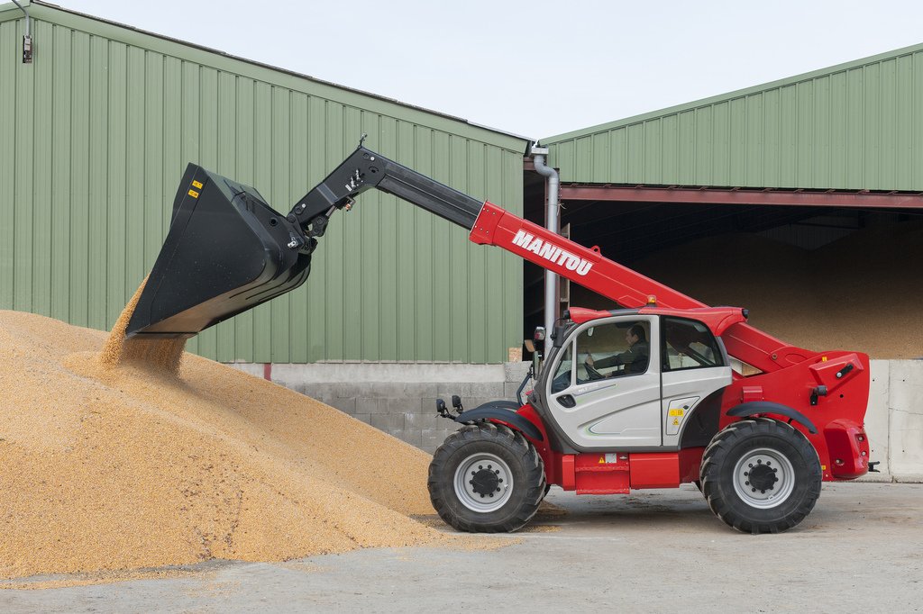 Купить погрузчик с ковшом. Телескопический погрузчик Manitou. Погрузчик фронтальный телескопический Manitou. Погрузчик Маниту 735. Manitou MLT-X 960.