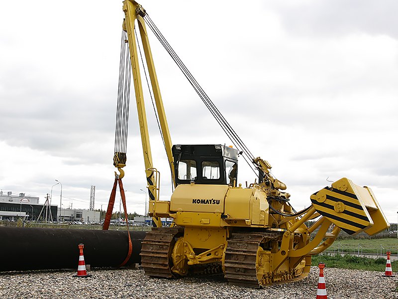 Трубоукладчик Komatsu D155C-1