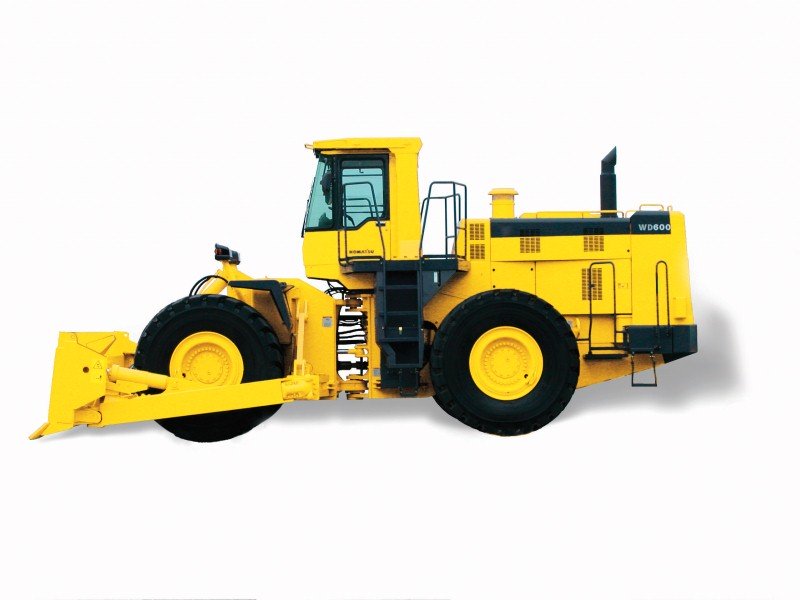 Колесный бульдозер Komatsu WD600-6