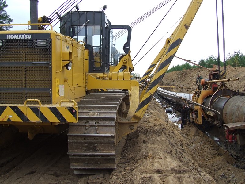 Трубоукладчик Komatsu D355C-3