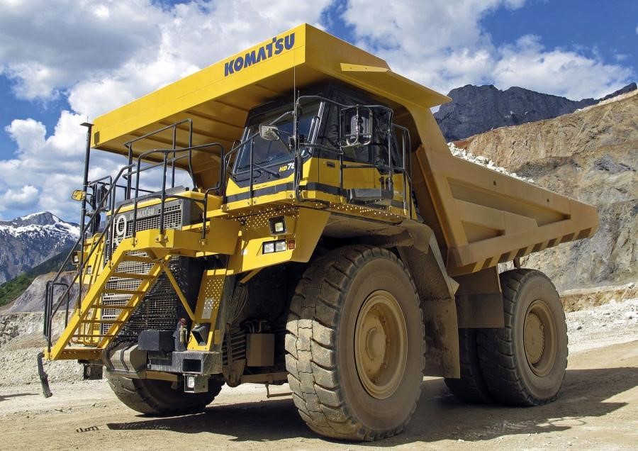Самосвал Komatsu HD785-7
