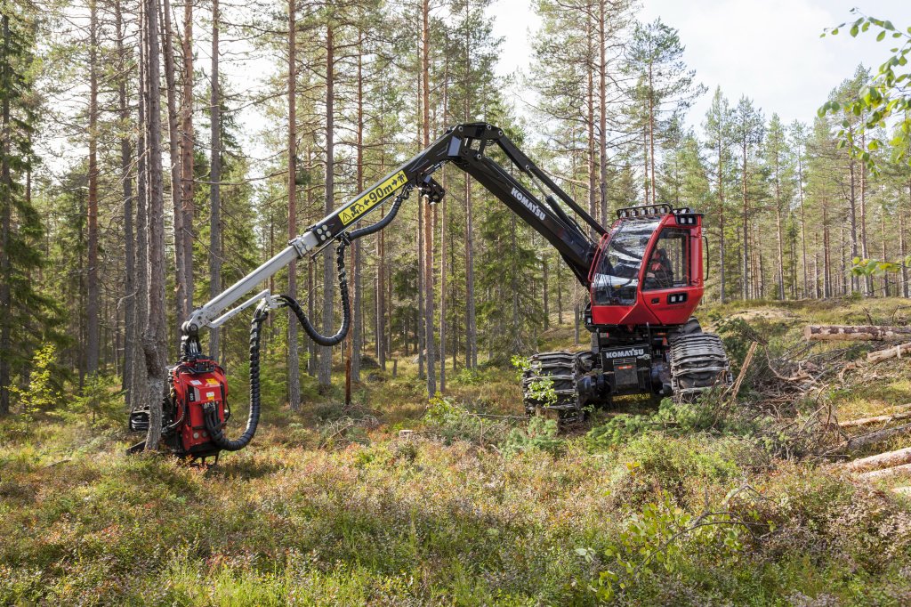 Forests_Harvester_911.jpg Forests_Harvester_911.jpg