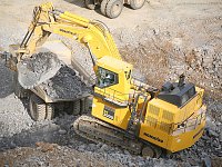 Гусеничный экскаватор Komatsu PC2000-8 с обратной лопатой изображение 13