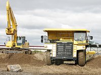 Самосвал Komatsu HD785-7 изображение 21