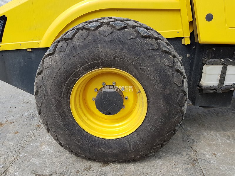 Грунтовый каток Bomag BW 211 D-40