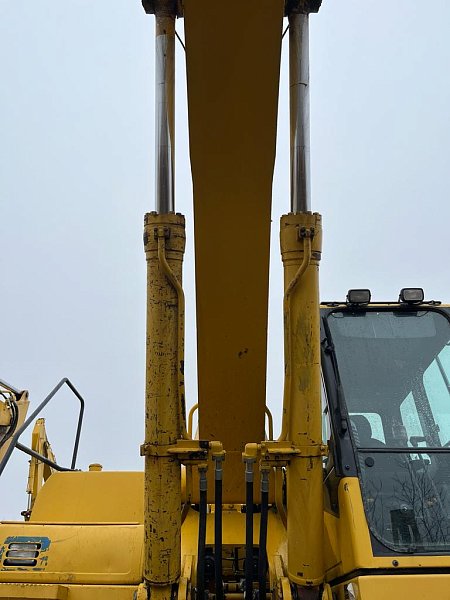 Гусеничный экскаватор Komatsu PC400-7 (Y400548)