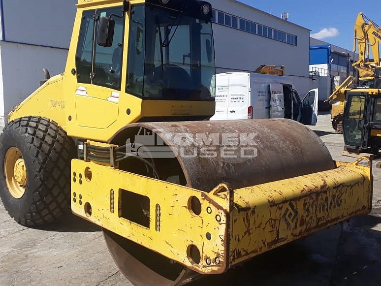 Грунтовый каток Bomag BW 213 D-40