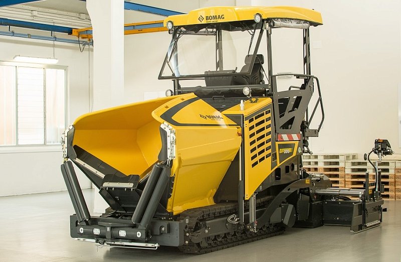 Асфальтоукладчик Bomag BF 300 C