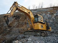 Гусеничный экскаватор Komatsu PC2000-8 с обратной лопатой изображение 14