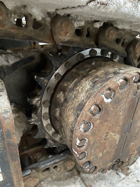 Гусеничный экскаватор Komatsu PC300-8M0 (Y301796)