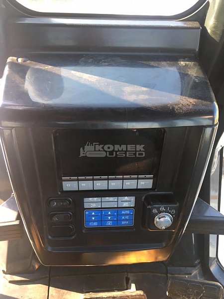 Бульдозер Komatsu D65EX-16 (81979)