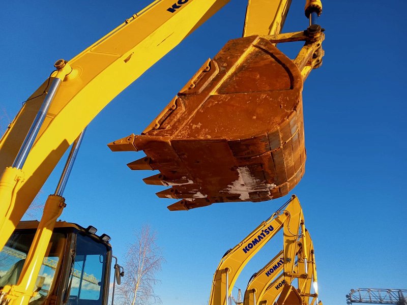 Гусеничный экскаватор Komatsu PC400-7 (Y400815)