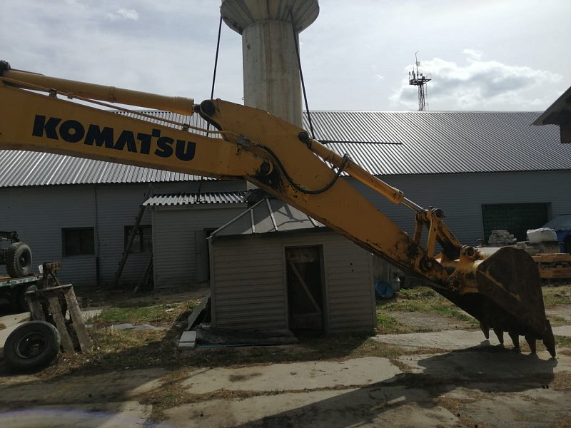 Гусеничный экскаватор Komatsu PC300-8M0 (Y301209)
