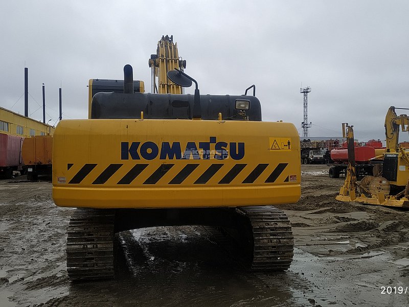 Гусеничный экскаватор Komatsu PC300-8 (64372)