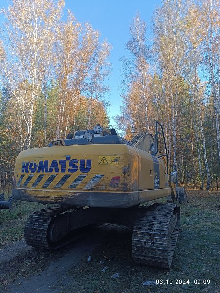 Гусеничный экскаватор Komatsu PC220-8 (101400)
