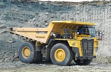 Самосвал Komatsu HD785-7 изображение 8