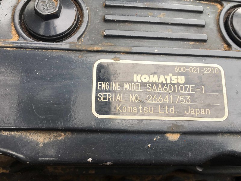 Гусеничный экскаватор Komatsu PC200-8M0 (Y201227)
