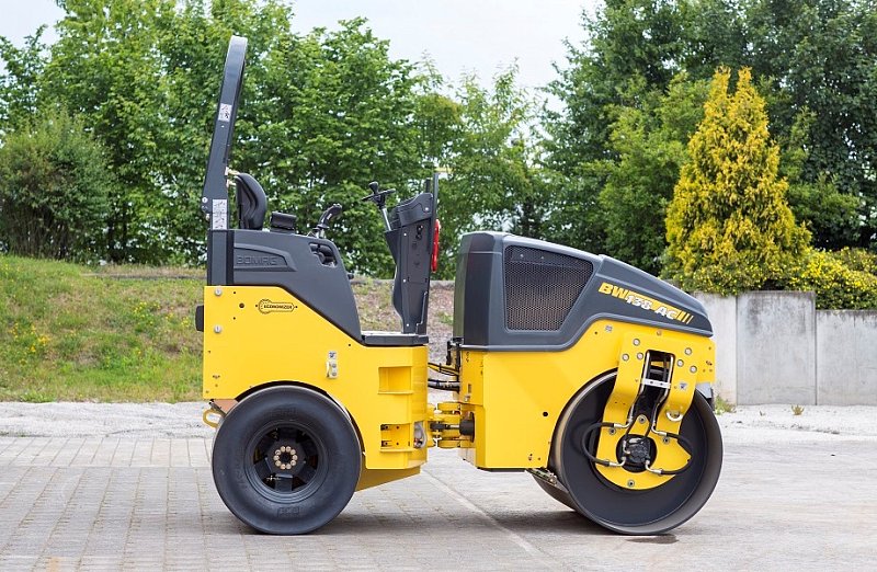 Легкий сочленённый тандемный каток Bomag BW 138 AC-5