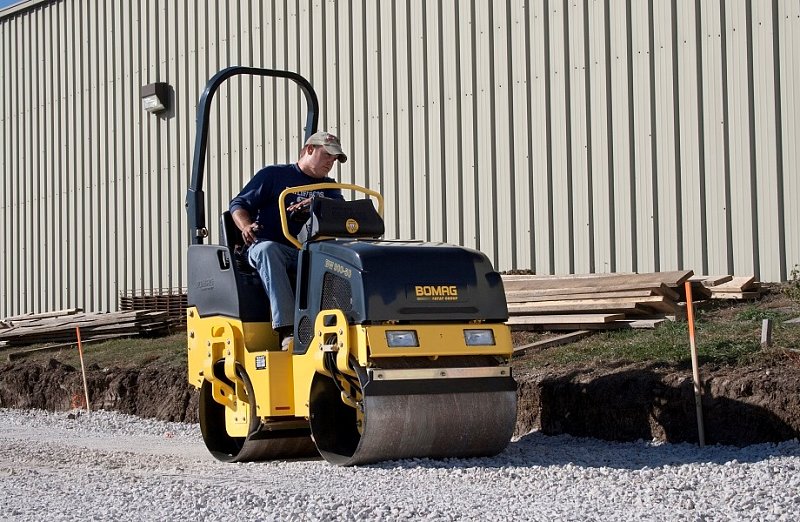 Легкий сочленённый тандемный каток Bomag BW 900-50 (пр-во Китай)