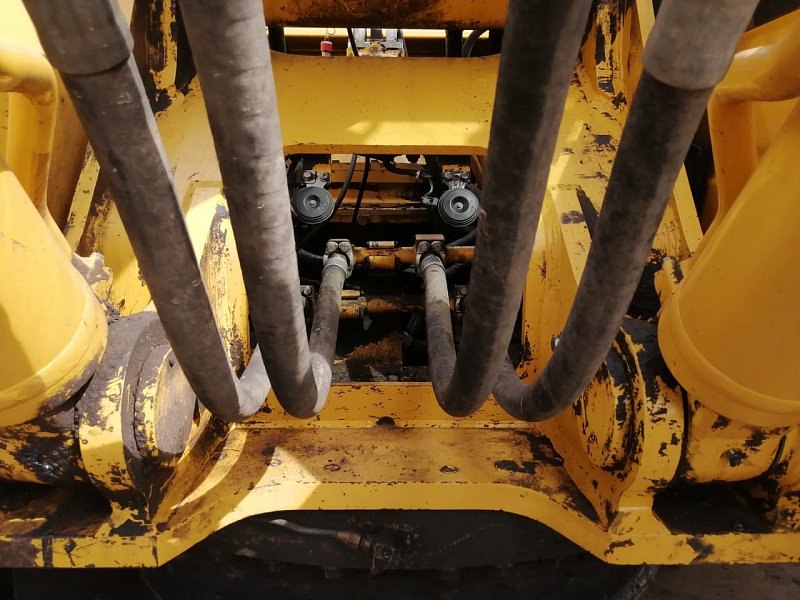 Гусеничный экскаватор Komatsu PC300-8M0 (Y301209)