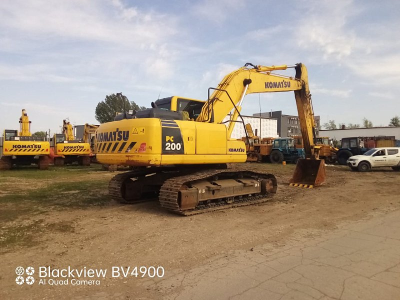 Гусеничный экскаватор Komatsu PC200-8M0 (Y201432)