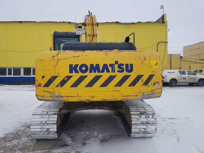Гусеничный экскаватор Komatsu PC220-8M0 (85888)