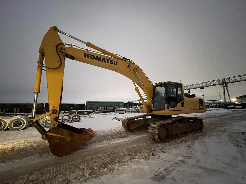 Гусеничный экскаватор Komatsu PC300-8M0 (Y301581)
