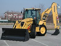 Экскаватор-погрузчик Komatsu WB97S-5