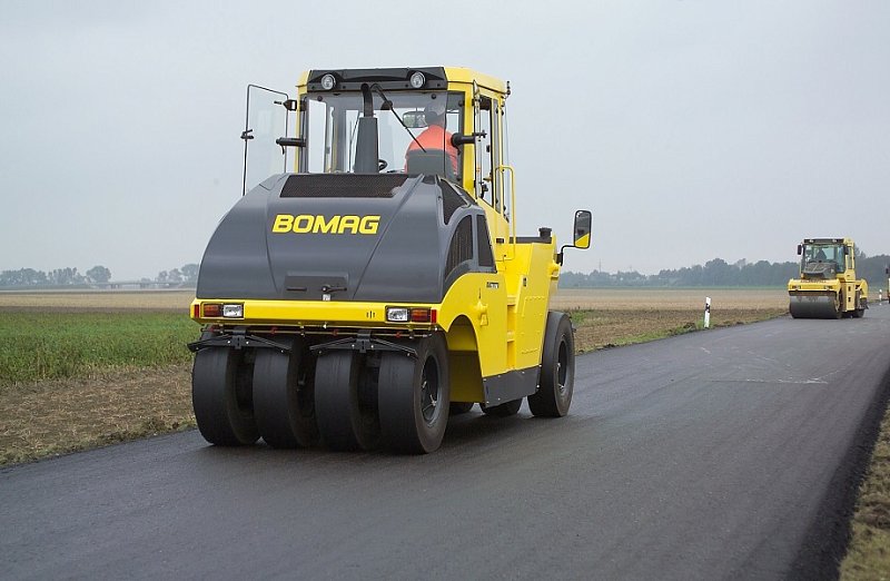 Пневмоколесный каток Bomag BW 24 RH (пр-во Китай)