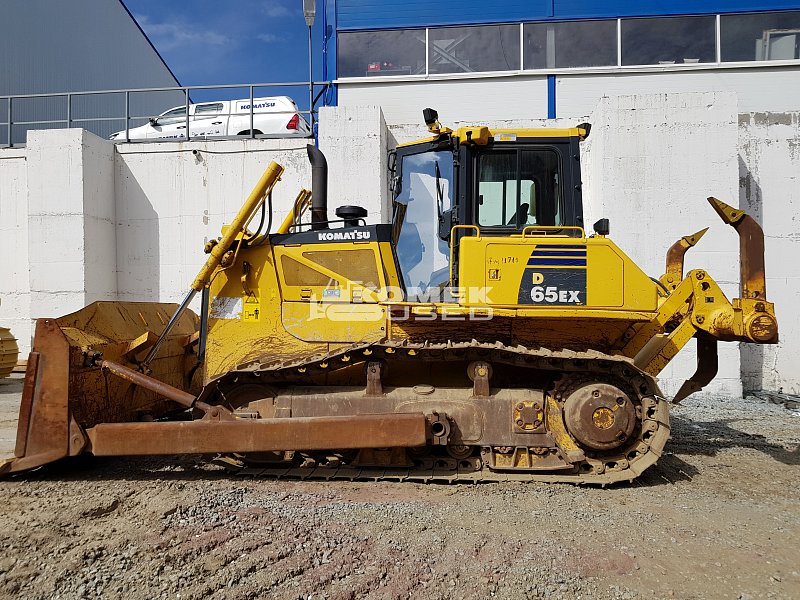 Бульдозер Komatsu D65EX-16 (81458)