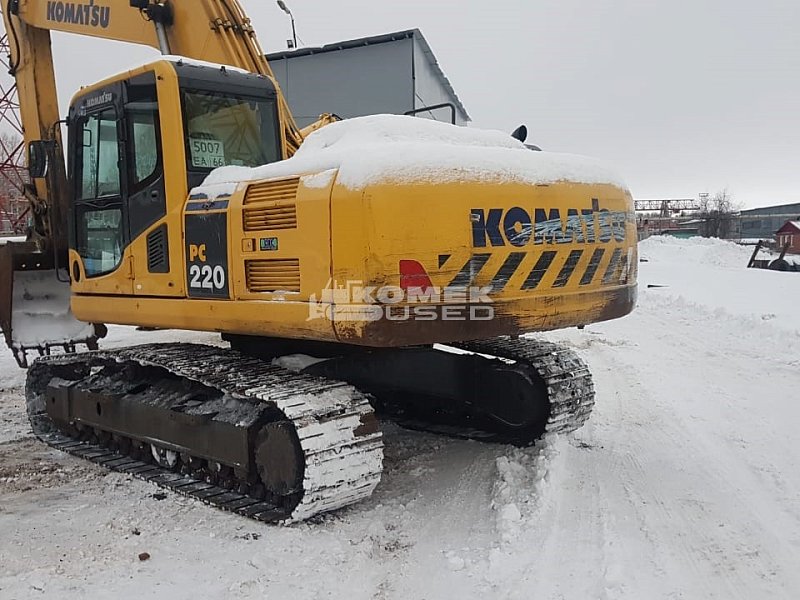 Гусеничный экскаватор Komatsu PC220-8M0 (Y221313)