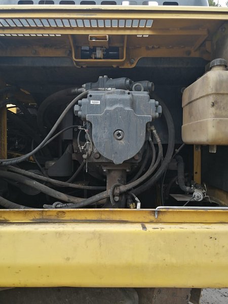 Гусеничный экскаватор Komatsu PC400-7 (85828)