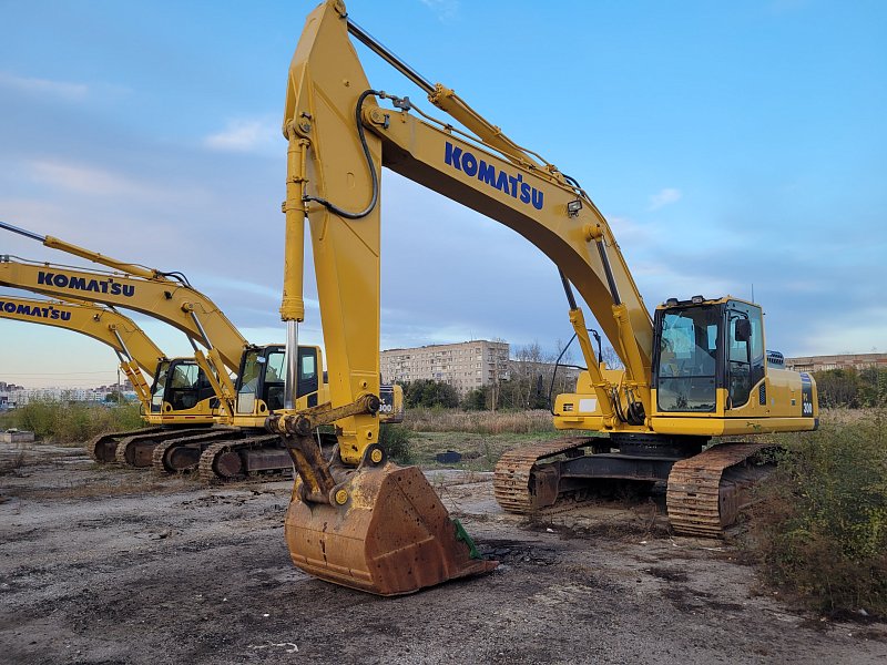 Гусеничный экскаватор Komatsu PC300-8M0 (82552)