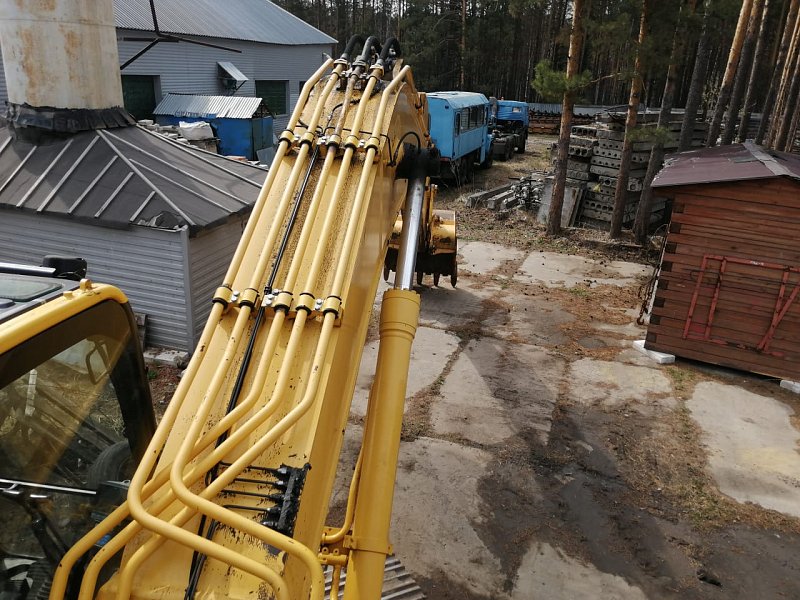 Гусеничный экскаватор Komatsu PC300-8M0 (Y301209)