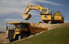 Самосвал Komatsu HD785-7 изображение 4