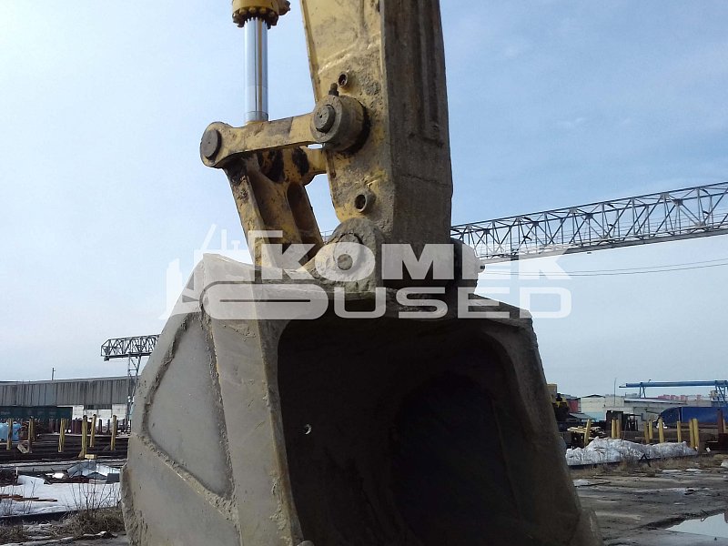 Гусеничный экскаватор Komatsu PC300-8 (Y300557)