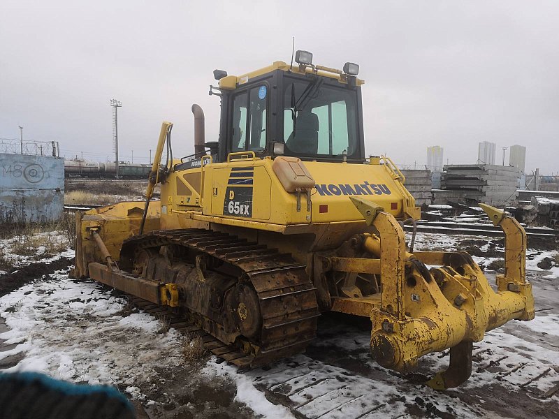 Бульдозер Komatsu D65EX-16 (82282)