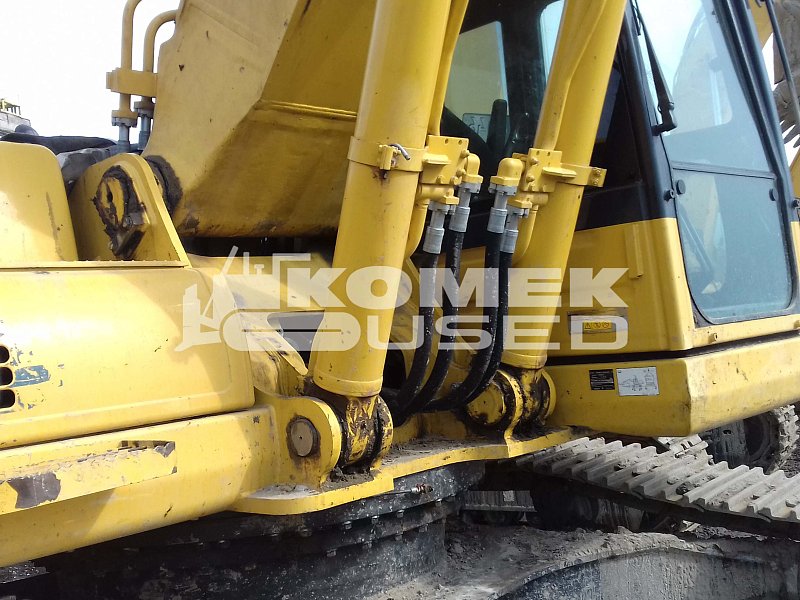 Гусеничный экскаватор Komatsu PC300-8 (Y300557)
