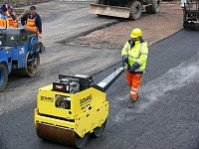 Сопровождаемый двухвальцовый виброкаток Bomag BW 75 H