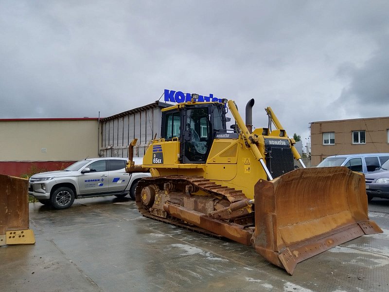 Бульдозер Komatsu D65EX-16 (83542)