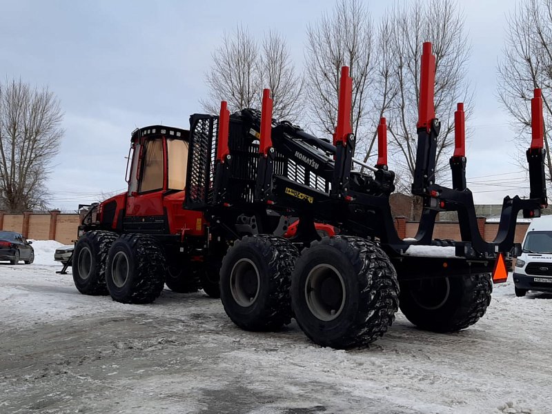 Форвардер komatsu 895
