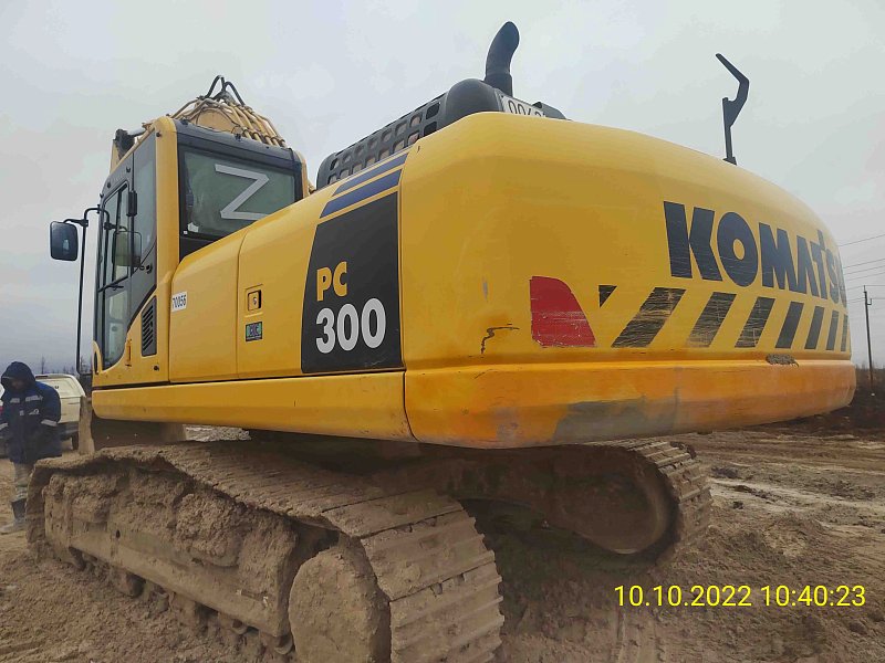 Гусеничный экскаватор Komatsu PC300-8M0 (Y301580)