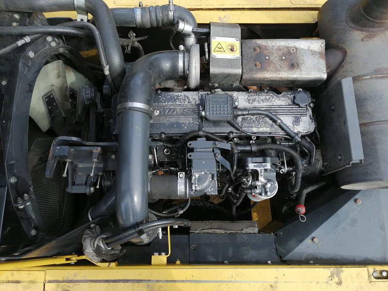 Гусеничный экскаватор Komatsu PC300-8M0 (Y301209)