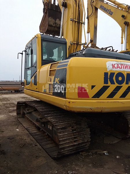 Гусеничный экскаватор Komatsu PC200-8M0 (Y201209)