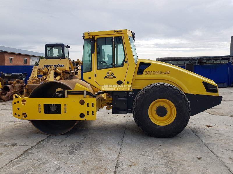 Грунтовый каток Bomag BW 211 D-40