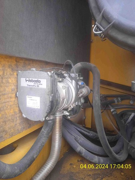 Гусеничный экскаватор Komatsu PC220-8 (85894)