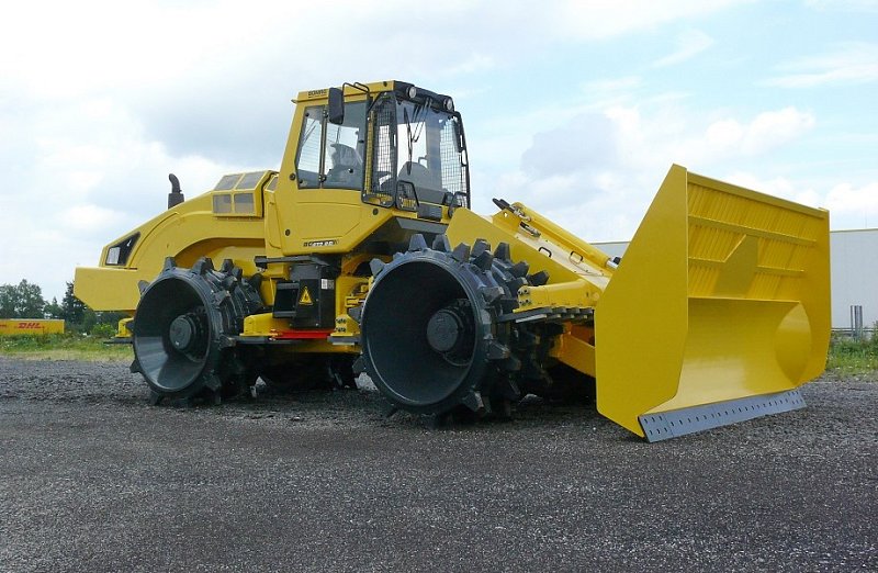 Мусороуплотнитель Bomag BC 472 (RB/RS)