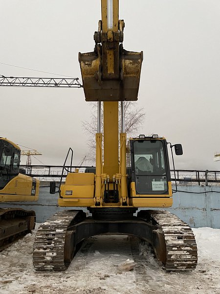 Гусеничный экскаватор Komatsu PC300-8M0 (Y301663)
