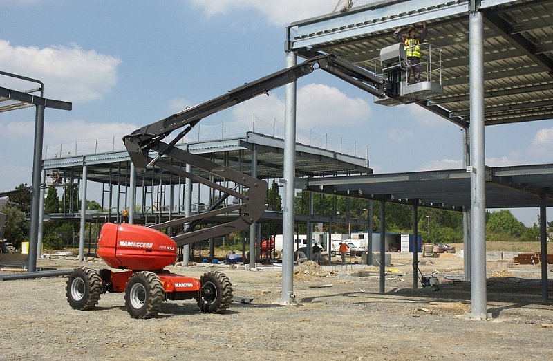 Автовышка Manitou 180 ATJ