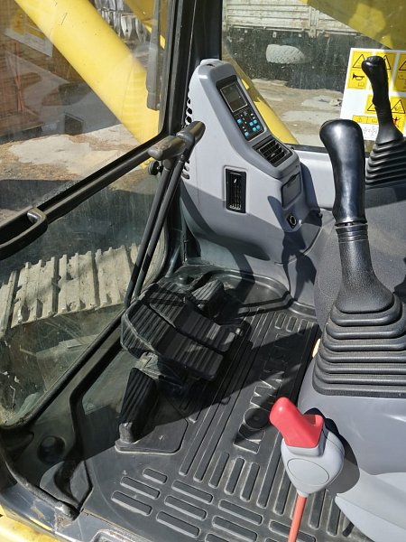 Гусеничный экскаватор Komatsu PC400-7 (85828)